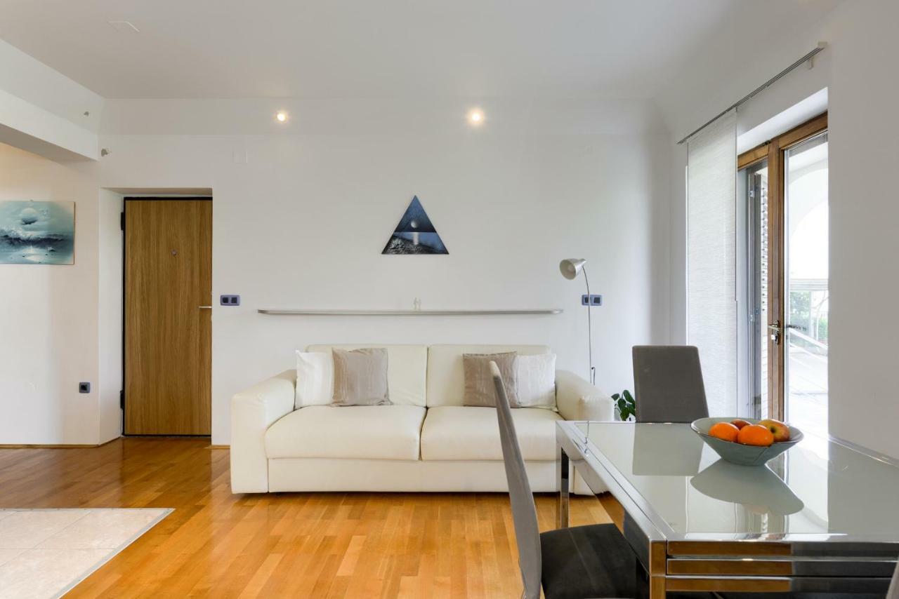 Apartmani Bosa Zadar Ngoại thất bức ảnh